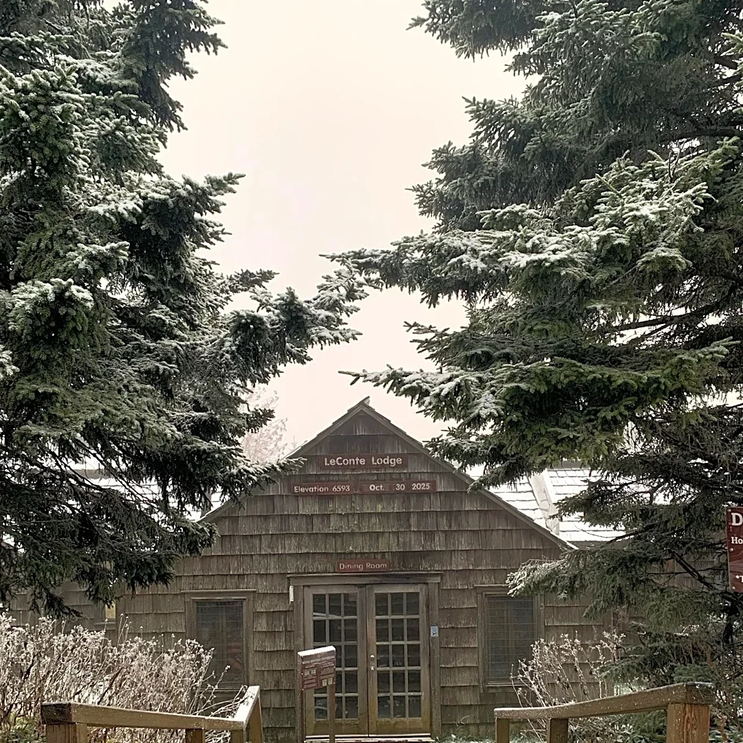 LeConte Lodge sees first snow of the season in the Great Smokies