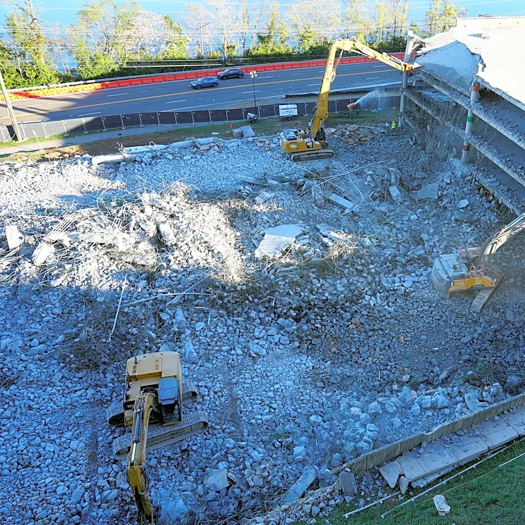 As most of G10 tumbles down, parking may be available again surprisingly soon