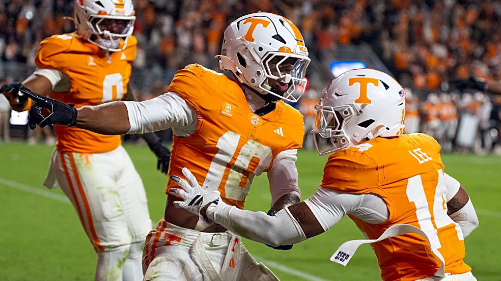 Can Tennessee football avoid letdown at South Carolina, other SEC picks | Adams