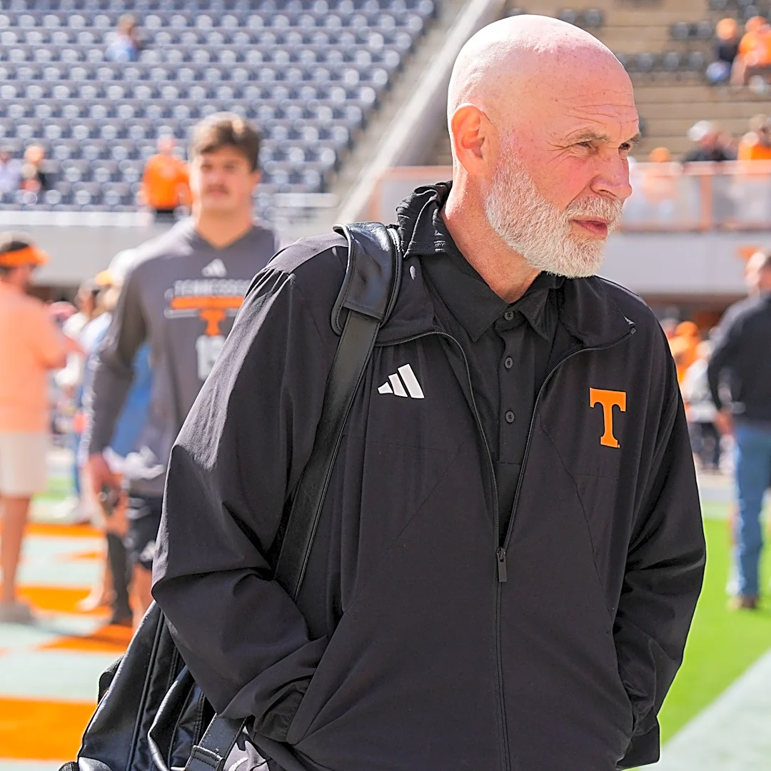 Inside the delicate dance of Jim Knowles’ dominant Tennessee football defense