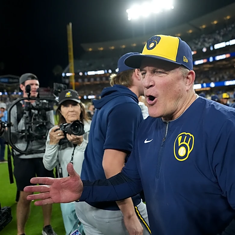 Long before managing Brewers in World Series, Pat Murphy's career started in Maryville