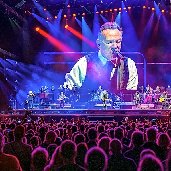 Bruce Springsteen joined Bon Jovi on stage at Madison Square Garden