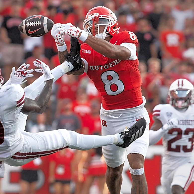 Massive underdog UMass ravages Rutgers