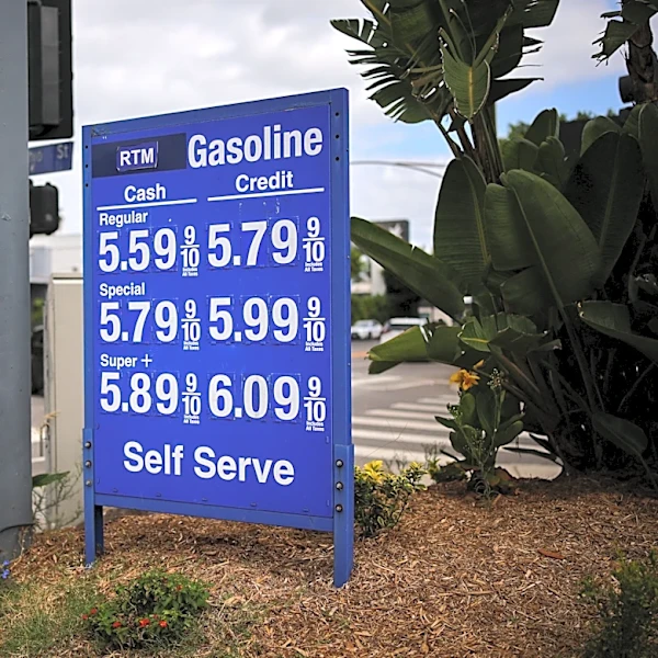 Price of gas, diesel fuel continue to soar