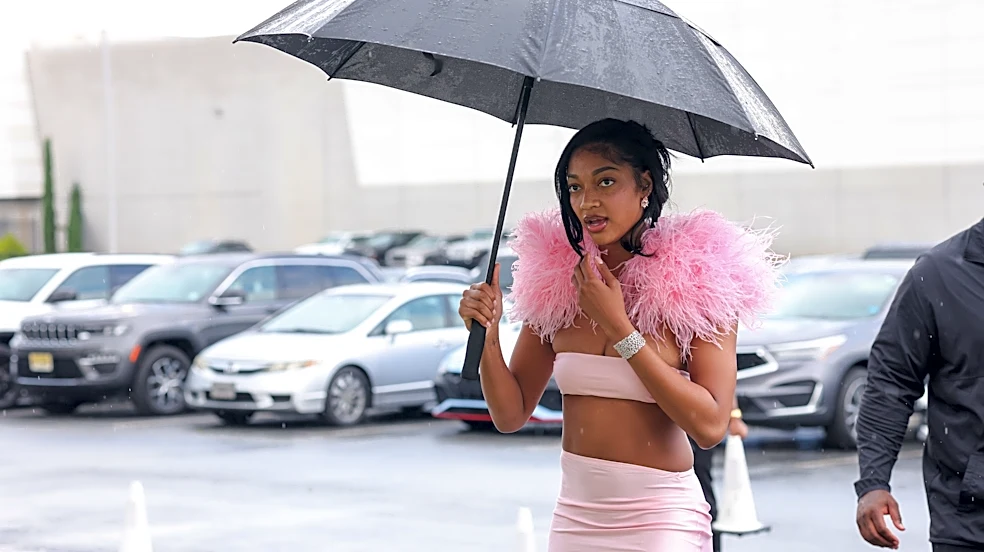 Best images of WNBA star Angel Reese of the Atlanta Dream