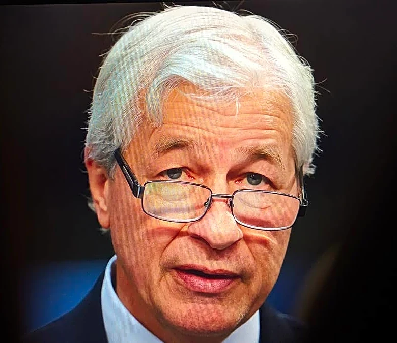 Jamie Dimon has bad news for JPMorgan bankers
