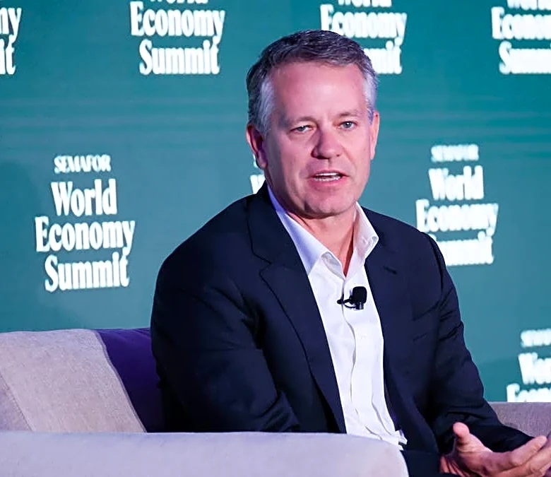 Walmart CEO sends troubling message on economy, higher prices