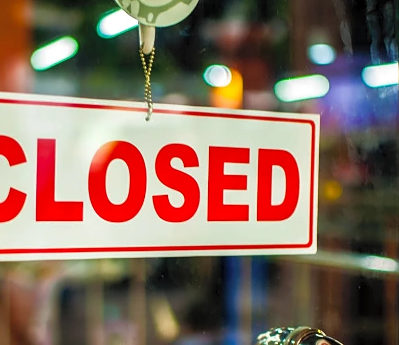 87-year-old retail grocery giant closes a dozen stores across 7 states