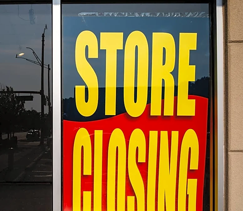 After closing 23 locations, burger chain sells 30 restaurants