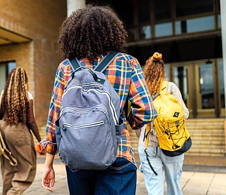 Fidelity, IRS send key message on education tax credit
