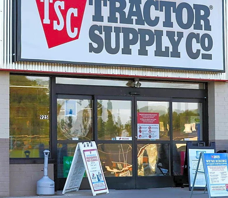 Tractor Supply makes massive bet on pets