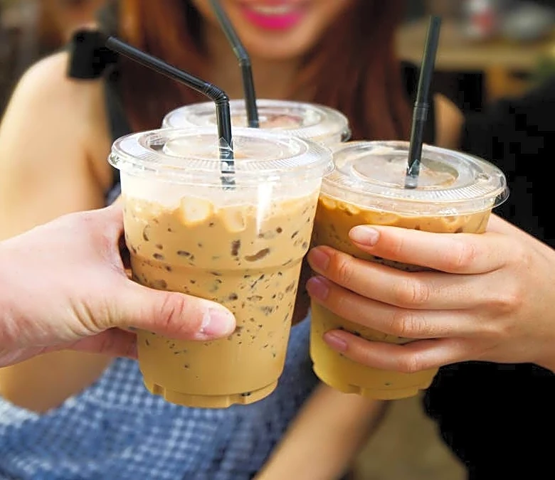 Starbucks rival targets comeback after dozens of store closures