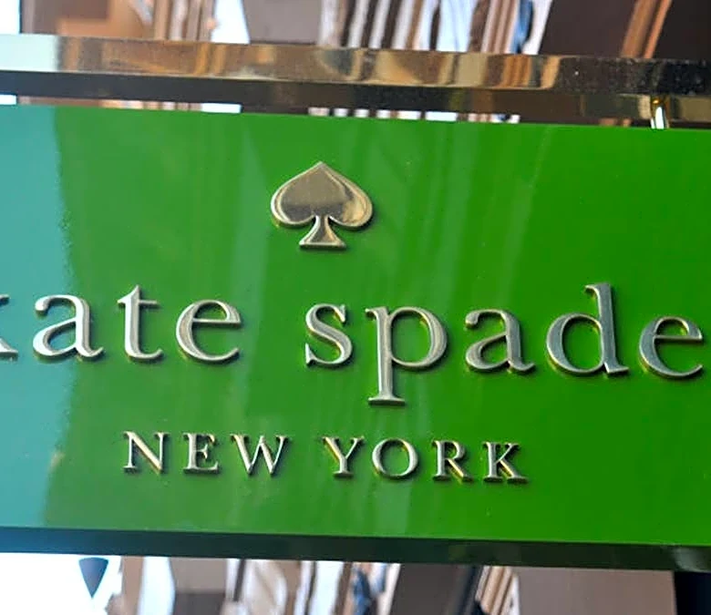 Kate Spade Outlet is selling a $299 tote bag for just $75 in 3 colors