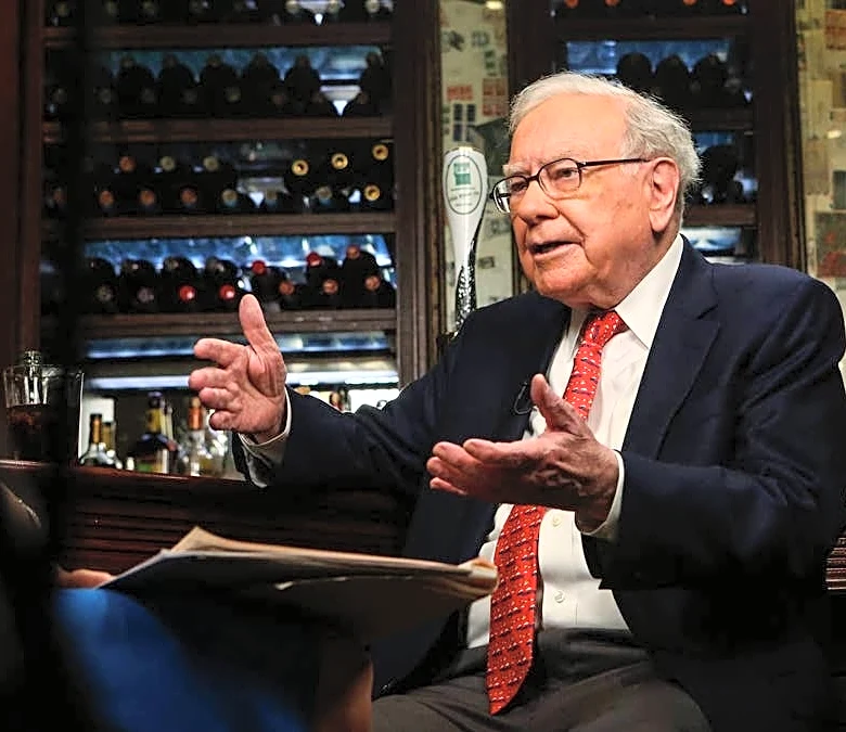 Warren Buffett's Berkshire sends jarring signal to stock buyers