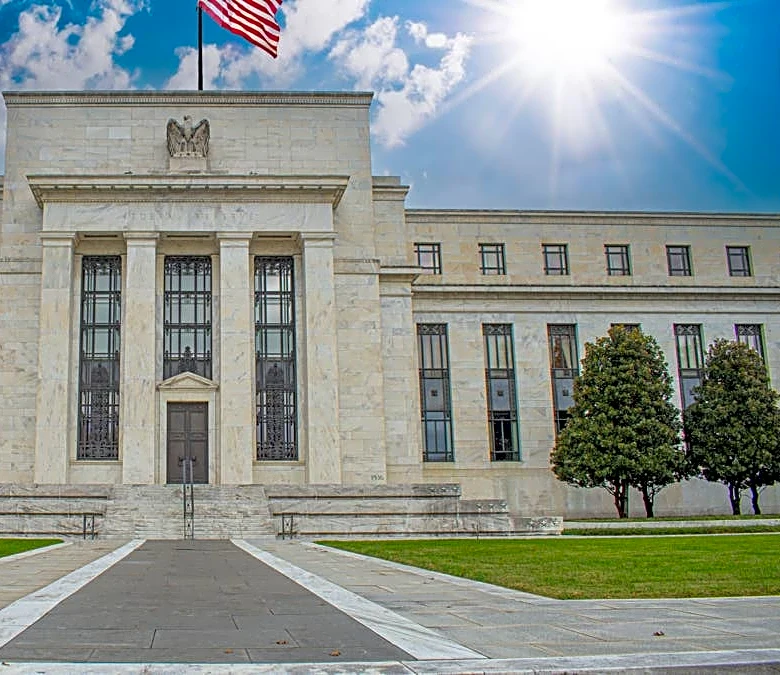 Fed's ugly internal spat over bank deregulation heats up