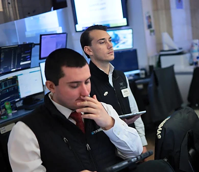 Another veteran analyst doubles down on stock market message