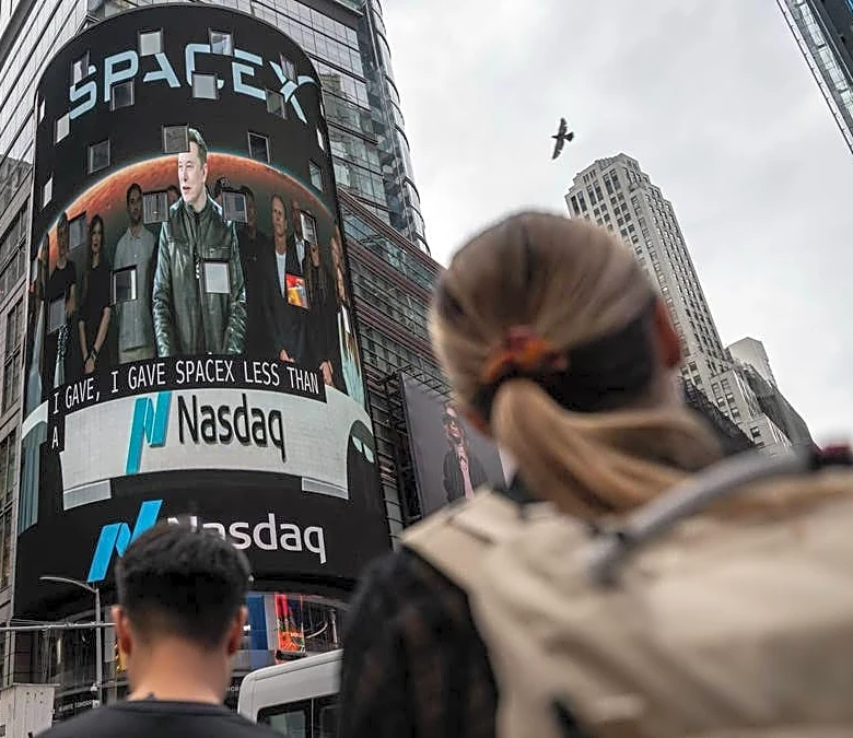 SpaceX IPO creates a tough call for small investors