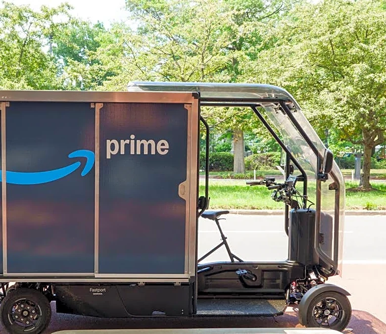 What is Amazon’s free cash flow in 2026?