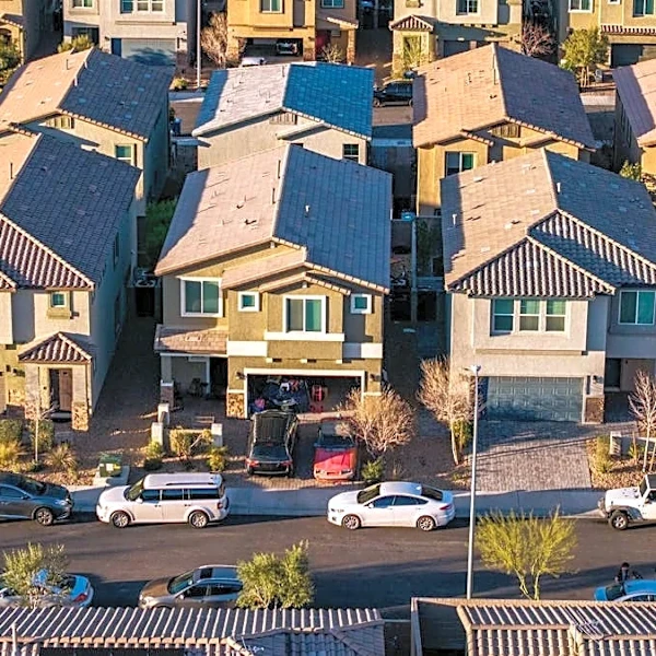 U.S. dollar gets surprising jolt from housing slump