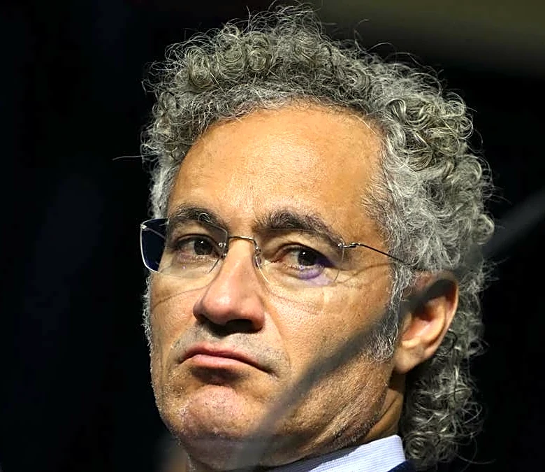 Top analyst calls Palantir too big to ignore, resets rating