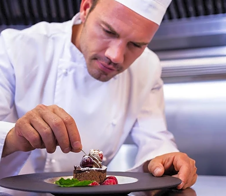 32-year-old high-end restaurant chain closes all locations