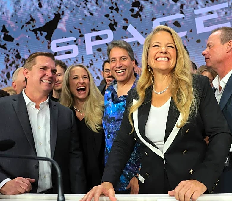 SpaceX volatility just entered ordinary 401(k)s