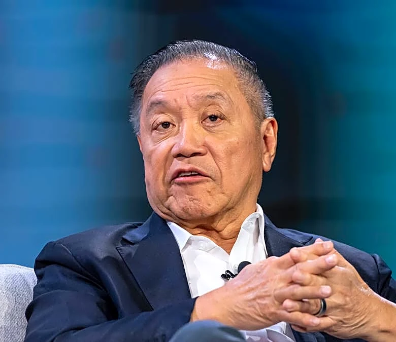 Top Broadcom insider unloads eye-popping number of shares