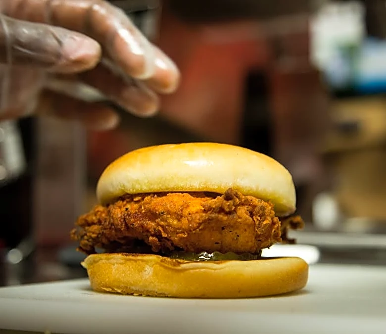 7-Eleven enters chicken sandwich war