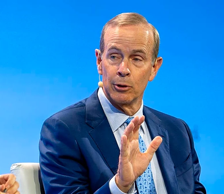 Battered oil major nabs Wolfe buy recommendation