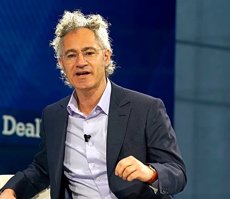 Palantir’s AI valuation problem may finally be easing
