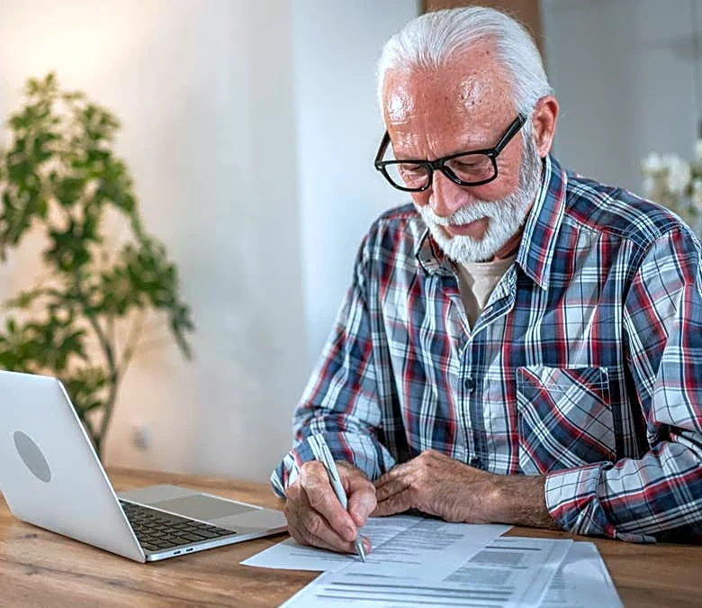 Delaying Social Security to a certain age could cost you $144,000