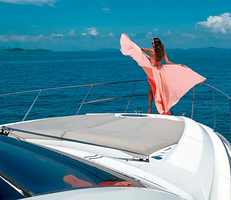 50-year-old boat builder files Chapter 7 and won't deliver