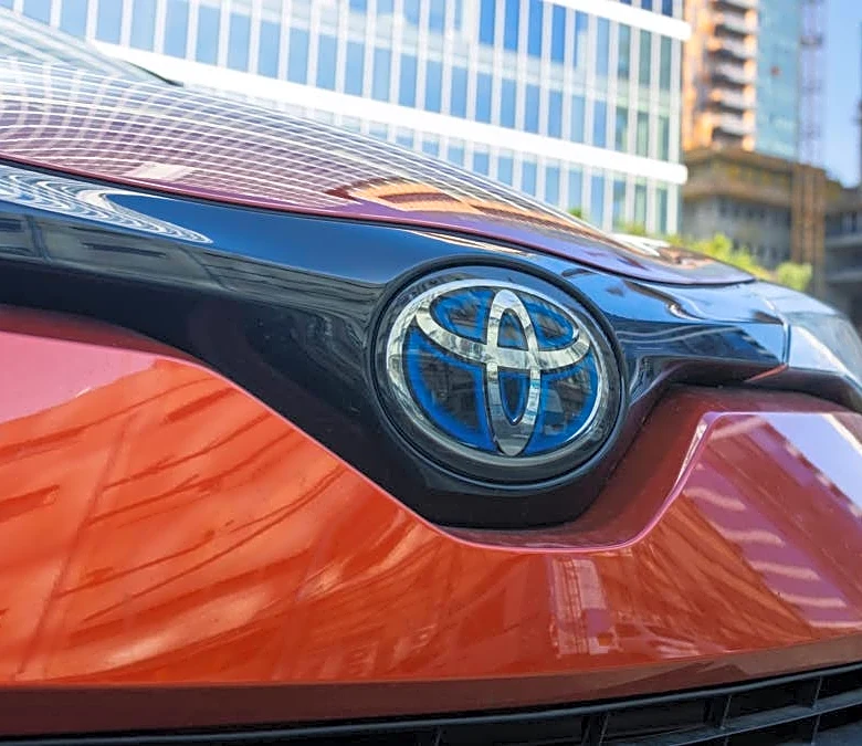 Toyota sends mixed message on its EV future