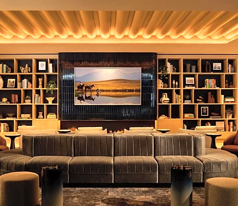 New Chase Sapphire lounge in Dallas-Fort Worth: how it stands out