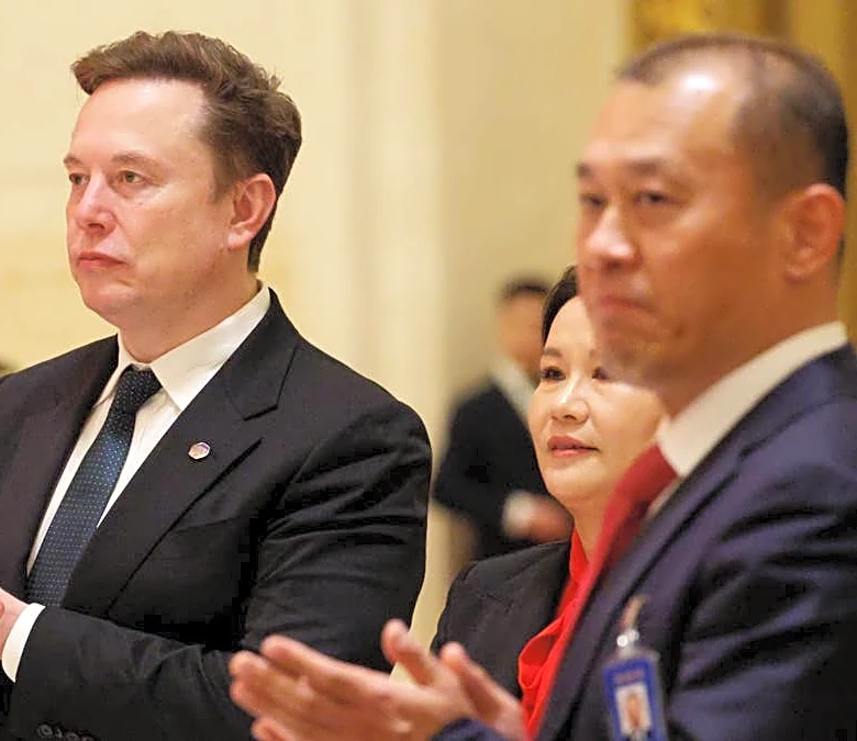 Elon Musk makes bizarre claims about America's debt situation