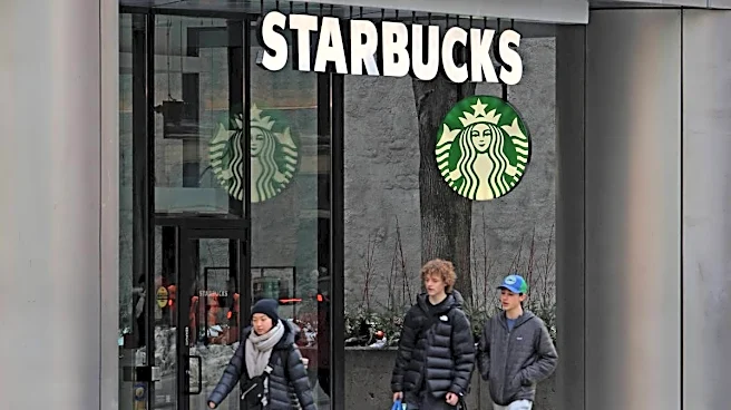 Starbucks CEO silently repeats Chipotle's playbook