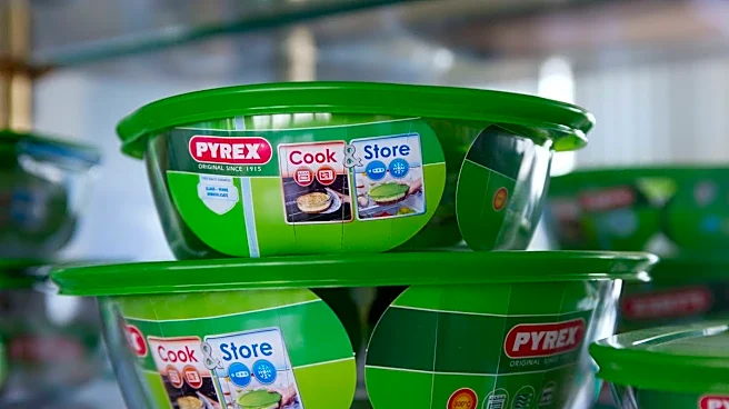 Pyrex's 18-piece glass storage set is 42% off for a limited time