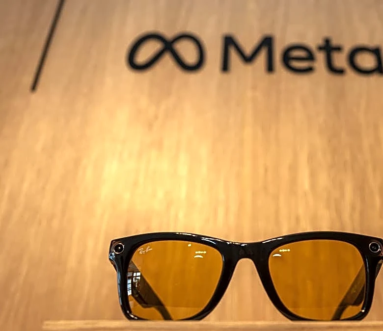 Meta sent a warning to its glasses pranksters