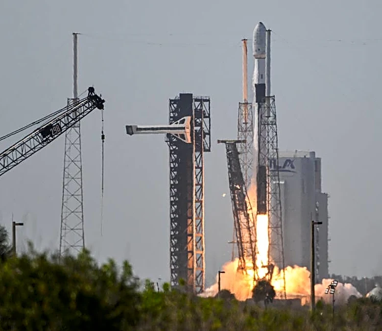 Rocket Lab, SpaceX fall despite historic FAA deregulation