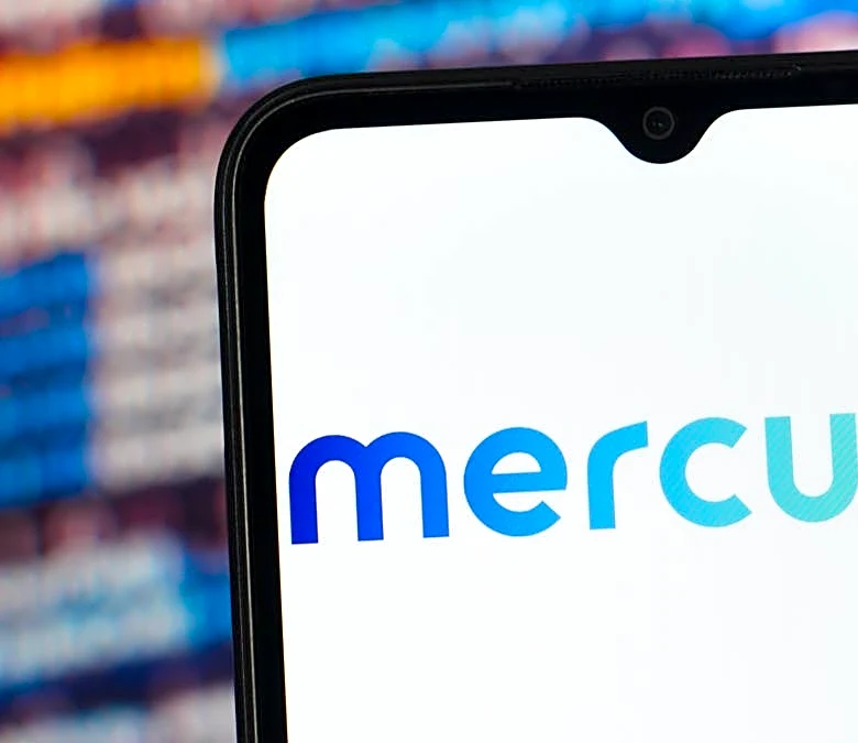 Mercury Systems just handed Palantir the keys to its factories