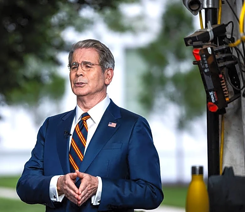 Scott Bessent sends strong message on oil price and Iran