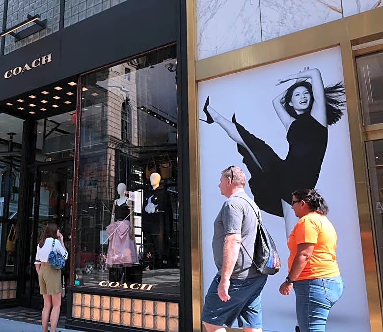 Coach Outlet's highly rated shoulder bag now comes with pockets