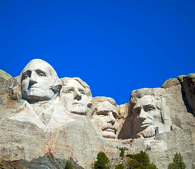 The main hotel for Mount Rushmore tourists files for Chapter 11 bankruptcy
