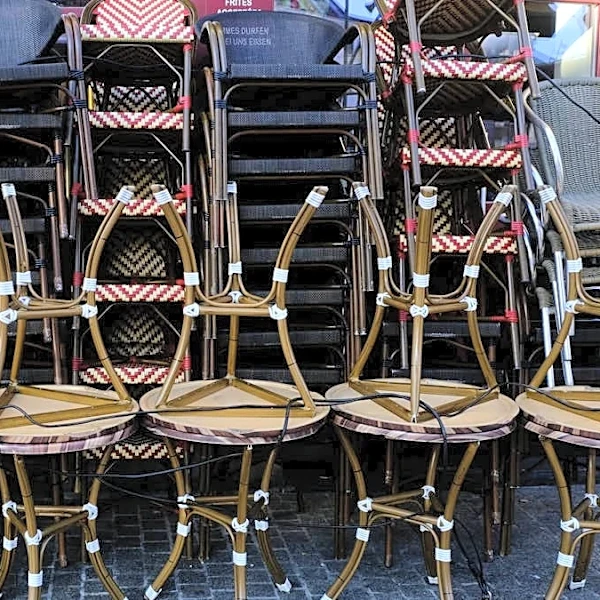 Famous chef closes restaurants, shares troubling reason why