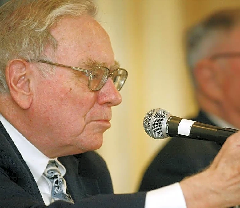 Warren Buffett's Berkshire raises stake in world's largest airline