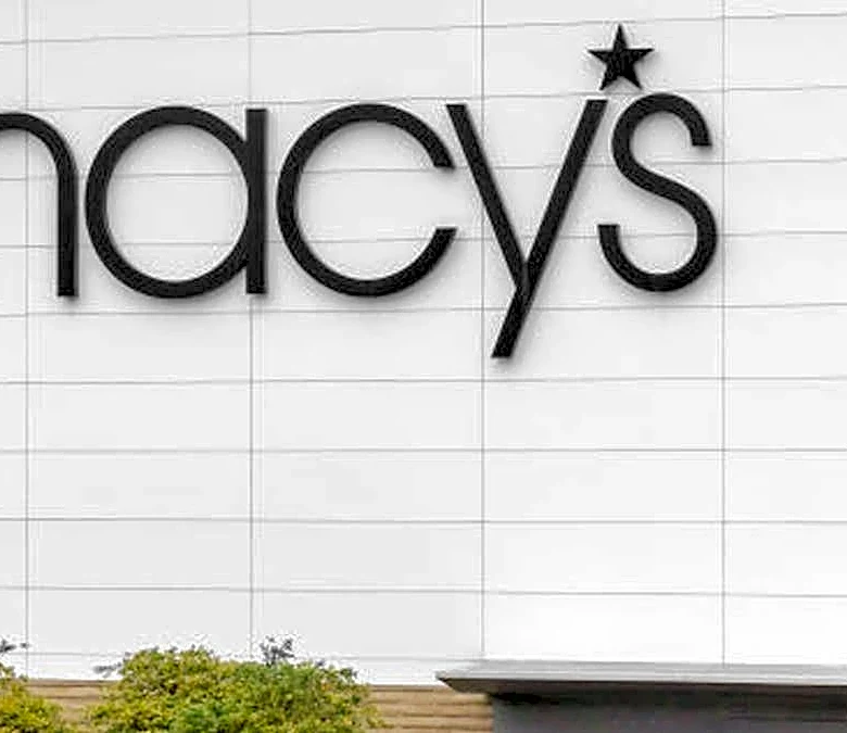Macy's minimalistic $1,200 diamond ring is 67% off