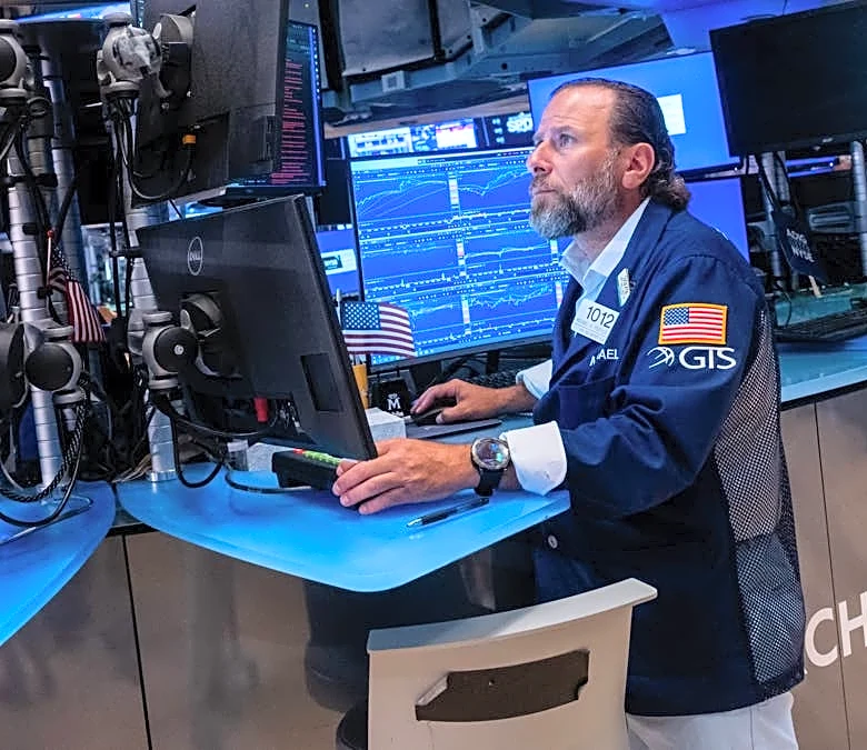 Stock Market Today (Aug. 19, 2026): Nasdaq futures edge lower on rising oil prices, chip selloff