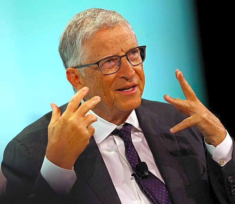 Bill Gates pulls $818M from Berkshire to buy this giant
