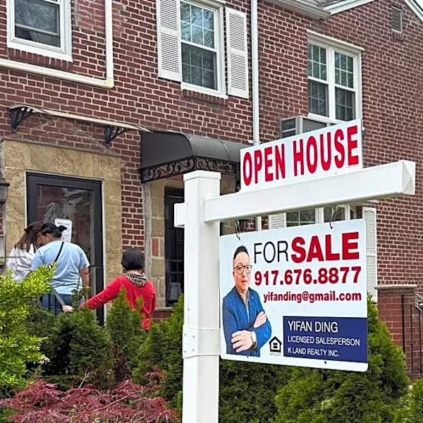Experts update mortgage rate, housing market forecast
