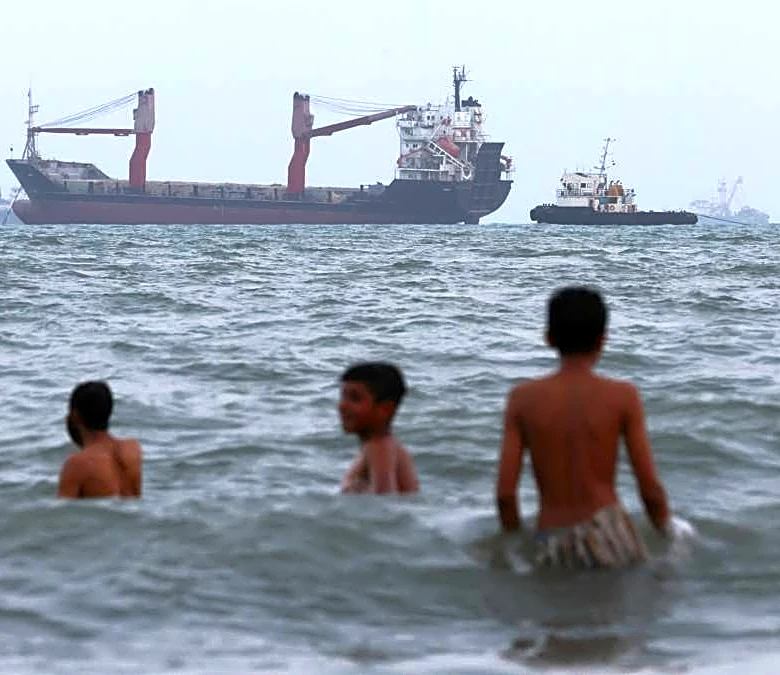 Oil prices tumble as Oman and Iran make an unexpected move